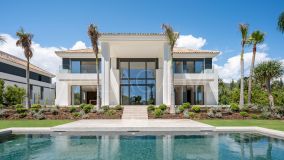 Villa for sale in Rocio de Nagüeles, Marbella Golden Mile