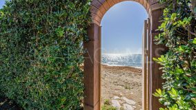 Villa en venta en New Golden Mile, Estepona Este