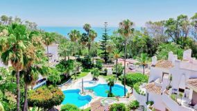 Apartamento en venta en Elviria, Marbella Este