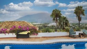 Villa en venta en Nueva Andalucia, Marbella