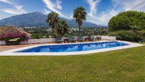 Villa for sale in Nueva Andalucia, Marbella