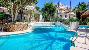 Apartamento Planta Baja en venta en Elviria, Marbella Este