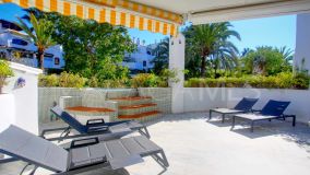 Appartement rez de chaussée for sale in Elviria, Marbella Est