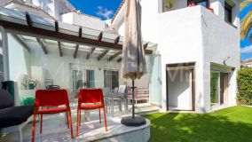 Markplanslägenhet for sale in Elviria, Marbella Öst