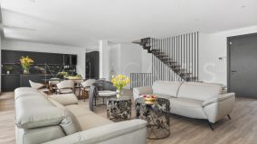 Villa zu verkaufen in Linda Vista Baja, San Pedro de Alcantara