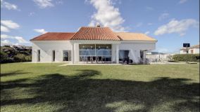 Villa for sale in Manilva Beach