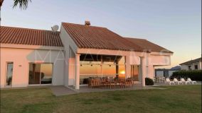 Villa for sale in Manilva Beach