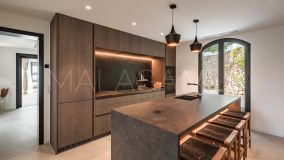 Villa for sale in El Madroñal, Benahavis
