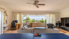Villa en venta en Puerto del Almendro, Benahavis