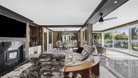 Villa for sale in Casasola, Estepona Öst