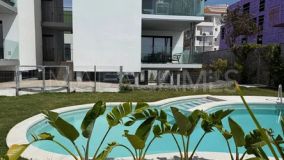 Apartamento en venta en Los Pacos, Fuengirola