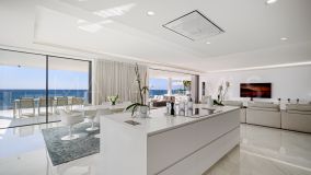 Apartment for sale in Estepona