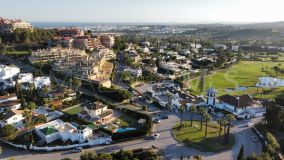 Villa for sale in Nueva Andalucia, Marbella