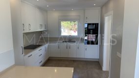 Villa en venta en Puerto Romano, Estepona Este