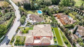 Villa for sale in El Paraiso, Estepona Öst