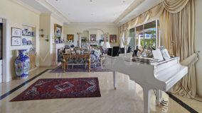 Villa zu verkaufen in El Paraiso, Estepona Ost