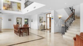 Villa for sale in Paraiso Alto, Benahavis