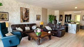 Apartment for sale in Benahavis