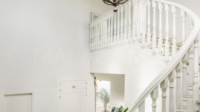 Villa for sale in La Resina Golf, Estepona Est