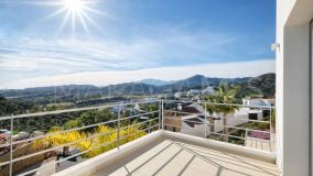Villa for sale in Puerto del Capitan, Benahavis
