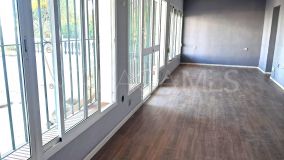 Villa en venta en El Paraiso, Estepona Este