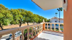 Villa for sale in San Pedro de Alcantara