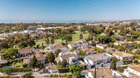 Villa for sale in Guadalmina Alta, San Pedro de Alcantara