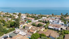 Maison for sale in Costalita, Estepona Est