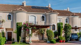 Maison de Ville for sale in Estepona