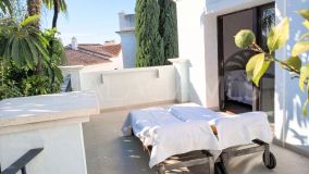 Maison de Ville for sale in El Paraiso, Estepona Est