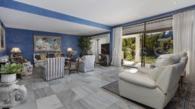 Villa for sale in Marbella City