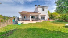 Villa for sale in San Pedro de Alcantara