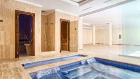 Finca for sale in Los Arqueros, Benahavis