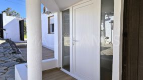 Villa for sale in Chullera, Manilva