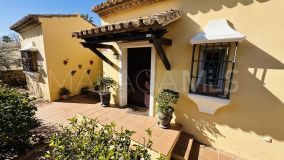 Villa for sale in La Duquesa Golf, Manilva