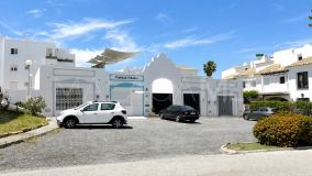 Commercial for sale in Princesa Kristina, Manilva