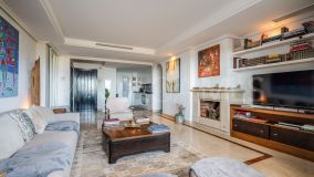 Duplex Penthouse for sale in La Mairena, Marbella East