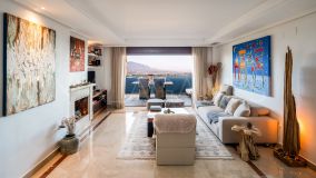 Duplex Penthouse for sale in La Mairena, Marbella East