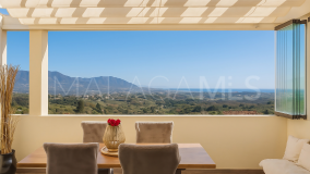 Duplex Penthouse for sale in La Mairena, Marbella East