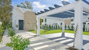 Villa for sale in Monte Biarritz, Estepona Est