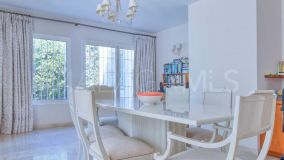 Villa en venta en Linda Vista Baja, San Pedro de Alcantara