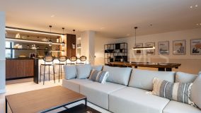 Villa for sale in Hacienda las Chapas, Marbella Öst