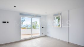 Duplex for sale in La Mairena, Marbella East