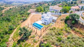 Villa for sale in La Mairena, Marbella Est