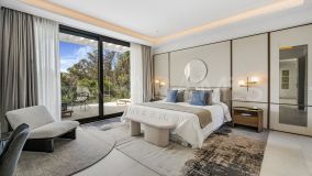 Villa for sale in Altos de Puente Romano, Marbella Golden Mile
