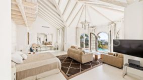 Villa for sale in El Paraiso, Estepona Öst