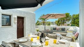 Reihenhaus zu verkaufen in Nueva Andalucia, Marbella