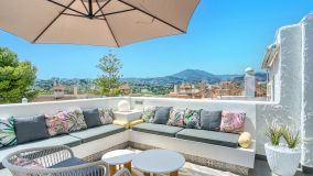 Reihenhaus zu verkaufen in Nueva Andalucia, Marbella