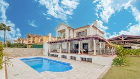 Maison for sale in Linda Vista Baja, San Pedro de Alcantara
