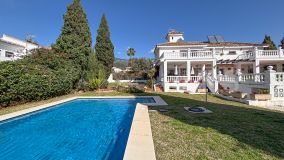 Casa en venta en Valdeolletas, Marbella Ciudad